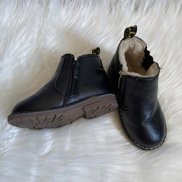 BLLE Other - Size 24 black toddler boots